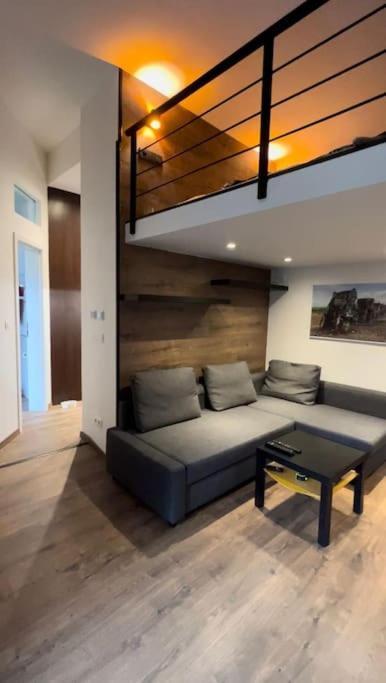 Apartman V Srdci Bratislavy บราติสลาวา ภายนอก รูปภาพ